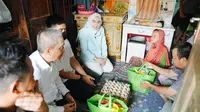 Kaesang Pangarep Blusukan di Banjarbaru, Ditemani Calon Wali Kota Erna Lisa