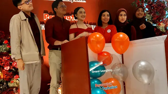 Box yang berisi Key Visual dan campaign baru Dermies Max