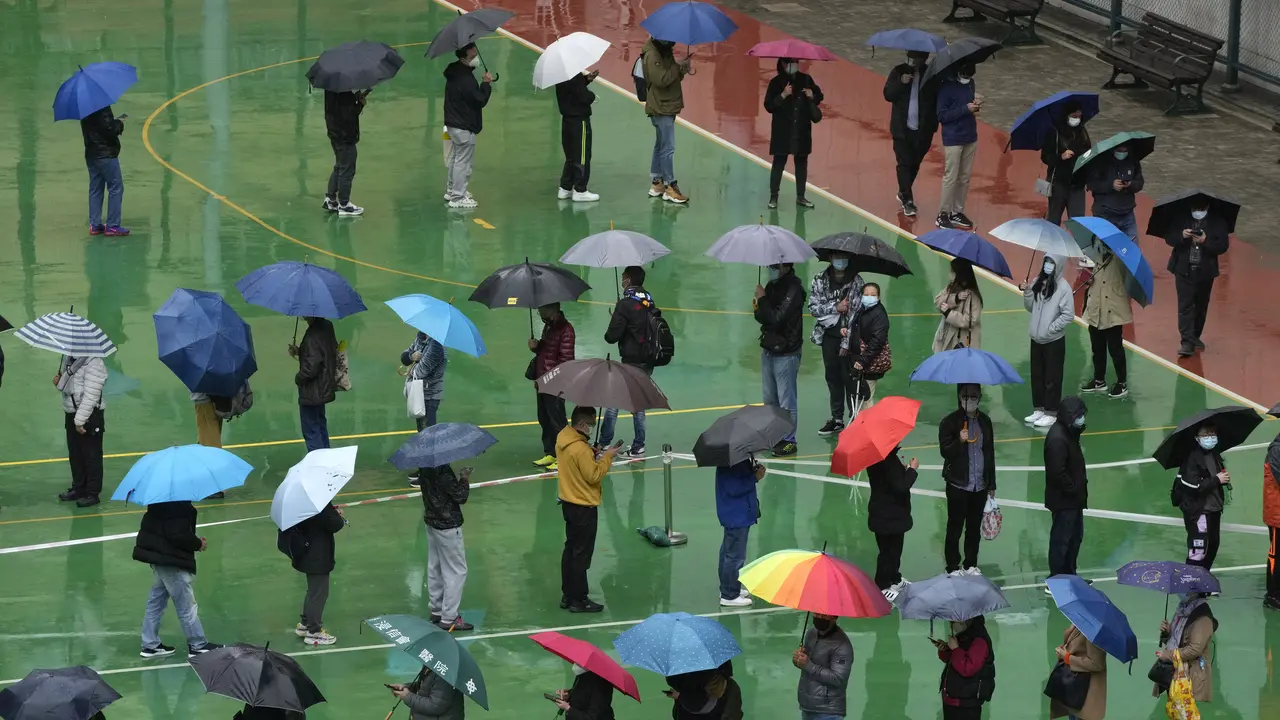 Hong Kong Akan Tes Massal Covid-19 di Seluruh Kota