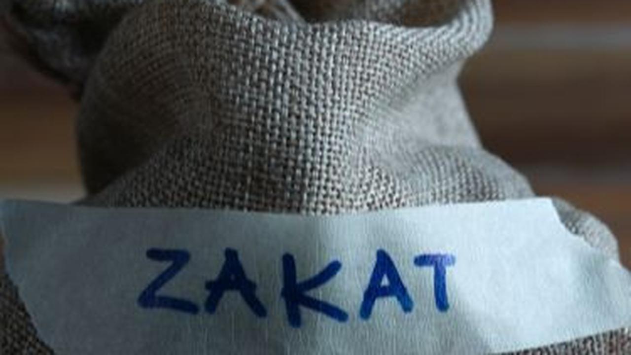 Doa Bayar Zakat Fitrah Diri Sendiri dan Orang Lain, Lengkap dengan Tata Caranya