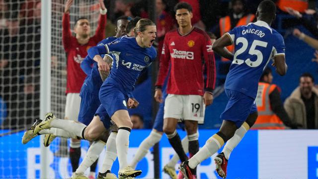 Chelsea Bungkam Manchester United