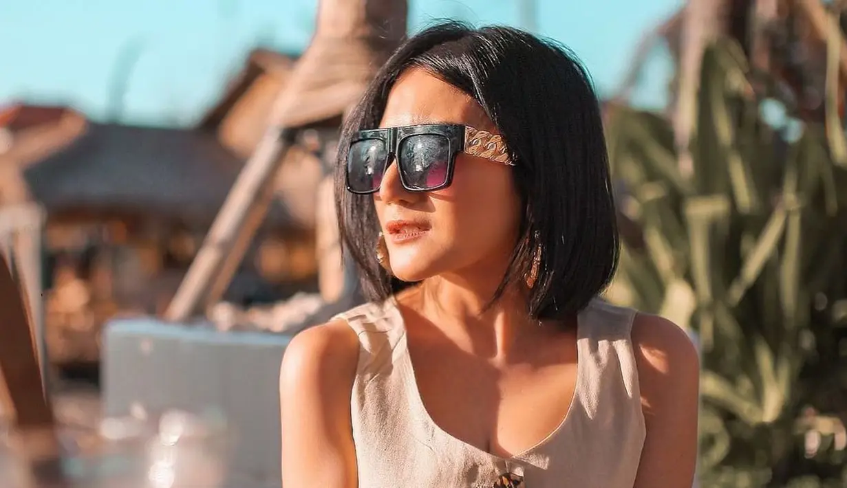 Kiki Amalia jadi salah satu artis Indonesia yang tetap cantik menawan di usia 40. Seperti diketahui, perempuan cantik ini lahir pada 26 November 2021. (Foto: instagram.com/kikiamaliaworld)