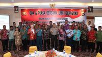 Doa syukur lintass agama Pemilu damai di Papua. (Liputan6.com/Katharina Janur/Polda Papua)