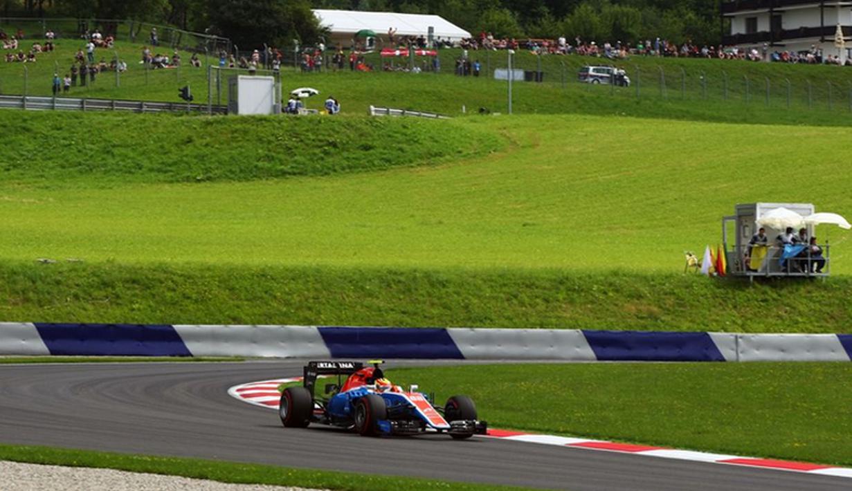 Pebalap Manor Racing asal Indonesia, Rio Haryanto, akan start dari posisi ke-19 pada F1 GP Austria, Minggu (3/7/2016). (Bola.com/Twitter/Manorracing)