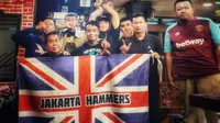 Jakarta Hammers, kelompok suporter West Ham United di Indonesia. (Dok. Jakarta Hammers)