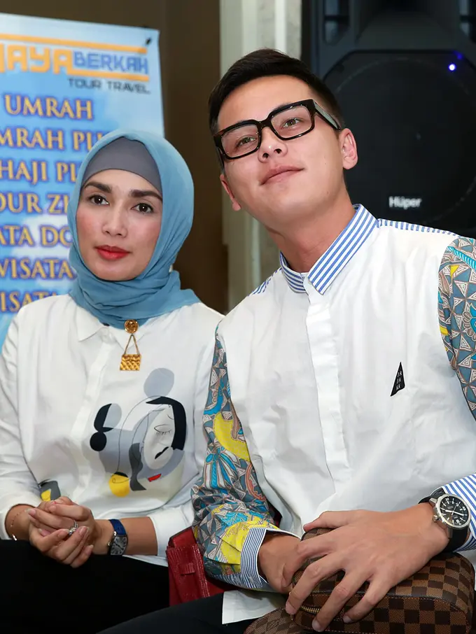 Ussy Sulstyawati dan Andhika Pratama