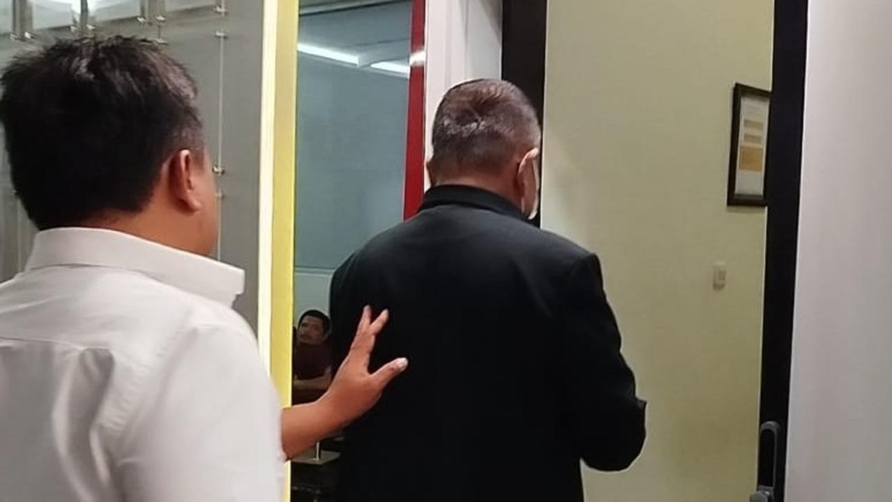 Tipu-Tipu 'Tuan Takur' di Jember, Dana Desa Dibikin Proyek Fiktif Ratusan Juta Berujung Diseret ke Bui