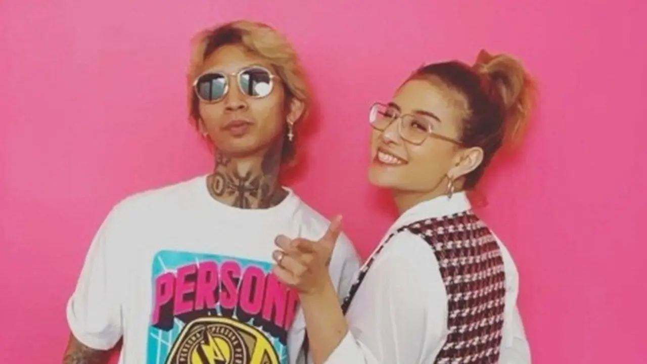 4 Tahun Berseteru, Ini 6 Momen Damai Awkarin dan Young Lex