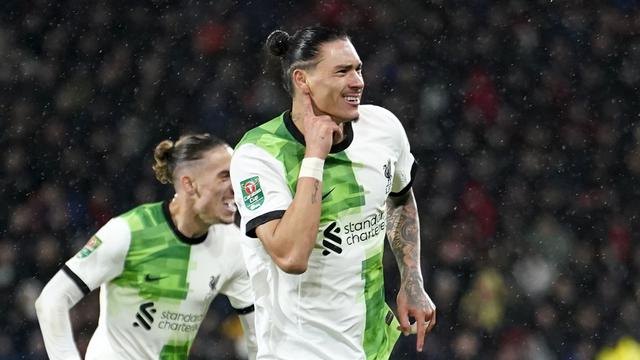 Foto: Tembakan Berkelas Darwin Nunez Bawa Liverpool ke Babak 8 Besar Carabao Cup 2023/2024