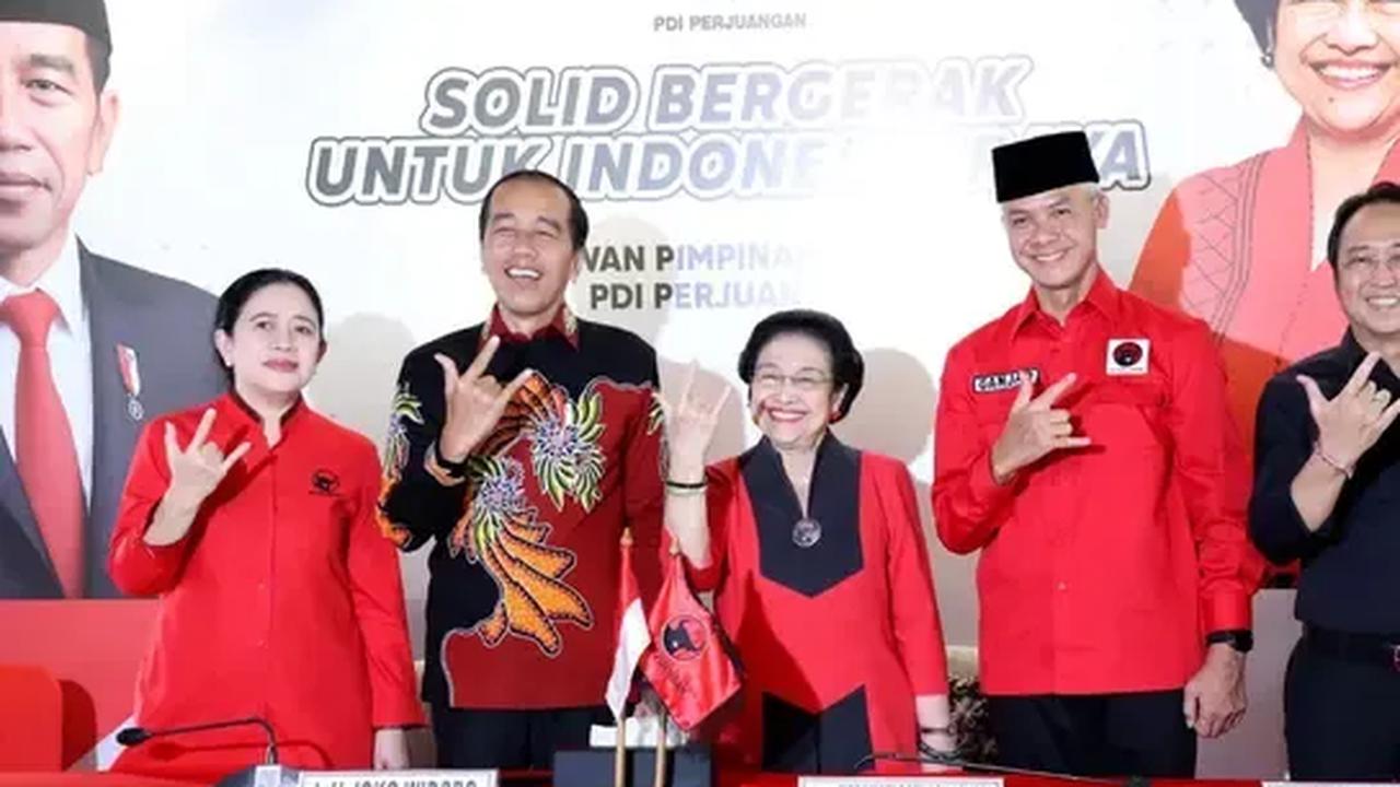 Hasto tidak menjabarkan secara spesifik apa saja yang disampaikan Jokowi. Tetapi, arahan itu akan menjadi strategi besar pemenangan Ganjar.