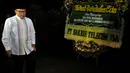  Mertua Nia Ramadhani, Aburizal Bakrie tampak ikut mengawal jenazah almarhum dari rumah   sakit hingga rumah duka (Liputan6.com/Johan Tallo)