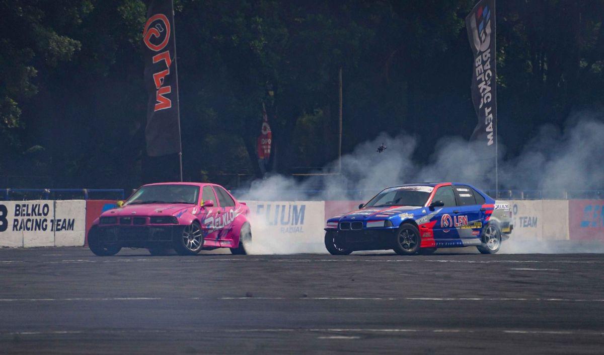 "Saya merasakan peningkatan performa drift yang signifikan setelah menggunakan Delium Velocita DTX. Traksi yang diberikan sangat kuat, dan kontrol yang ditawarkan luar biasa, terutama saat menghadapi kondisi drift yang menantang."
