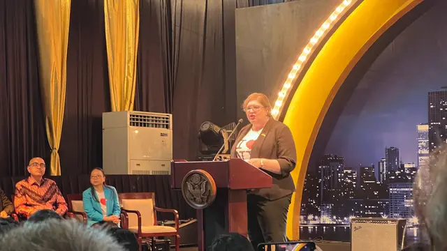 CDA Kedutaan Besar Amerika Serikat (AS) untuk Indonesia Heather C. Merritt dalam perayaan 4th of July, Rabu 10 Juni 2025. (Liputan6.com/Tanti Yulianingsih)