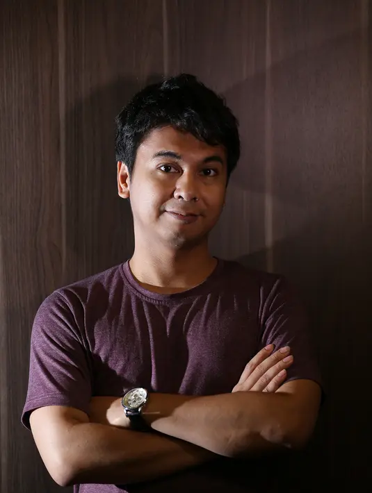 Radit juga menjelaskan sebagai seorang komika harus memiliki karakter yang kuat. Pasalnya menjadi lucu itu sudah menjadi hal umum, namun bagaimana membangun cirri khas agar dikenang. (Andy Masela/Bintang.com)