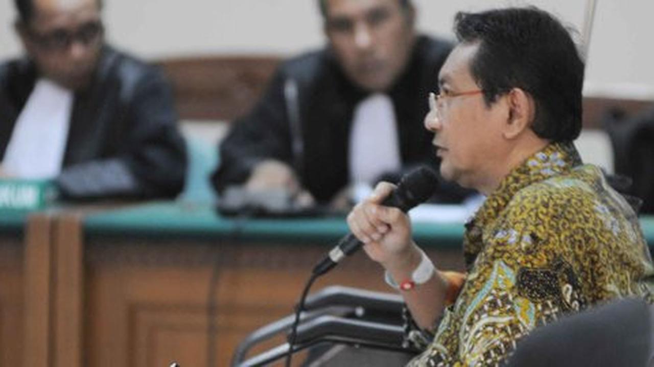 Sidang Vonis, Udar Pristono pakai kursi roda dan didampingi perawat
