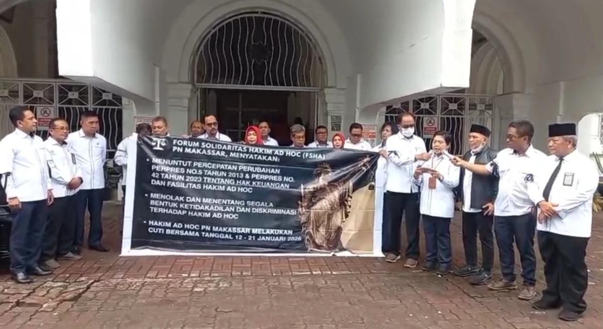 Hakim Ad Hoc PN Makassar Mogok Sidang