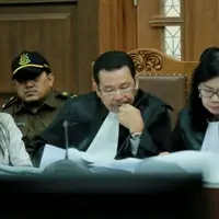 Sidang kasus pembunuhan Wayan Mirna Salihin dengan terdakwa Jessica Kumala Wongso berlanjut hari ini, Senin (15/8/2016). (Bintang.com/Adrian Putra)
