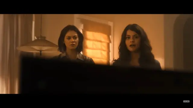 Viral (2016)