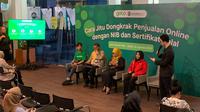 Kementerian Koperasi dan UKM (KemenKopUKM) serta GoTo mengadakan pelatihan tentang manfaat serta cara mendapatkan Nomor Izin Berusaha (NIB) dan sertifikasi halal di&nbsp;gedung Solo Techno Park. (Dok: Liputan6.com/dyah)