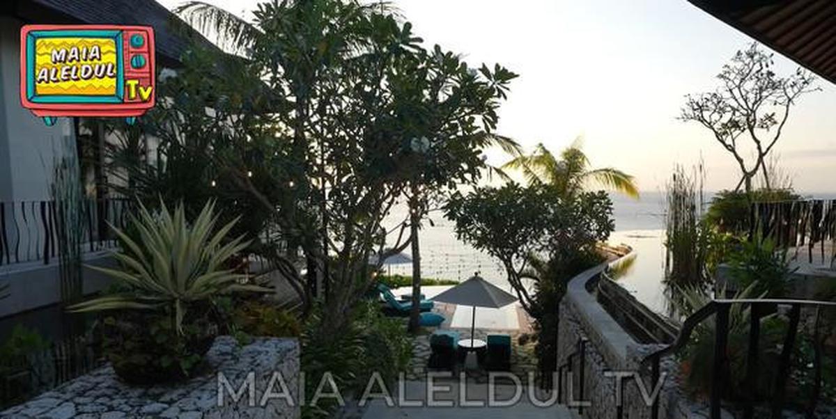 8 Potret Bagian Depan Villa Maia Estianty di Bali, Inspirasi Desain Hunian ala Resort