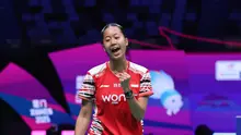 Tunggal putri Indonesia Putri Kusuma Wardani menumbangkan andalan India Pusarla v. Sindhu pada partai kedua laga Grup D Piala Sudirman 2025. Putri KW menang 21-12 dan 21-13 di di Xiamen Fenghuang Gymnasium, China, Selasa (29/4).&nbsp;(foto: PBSI)
