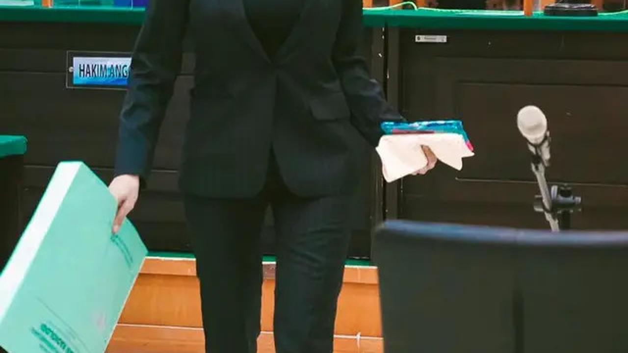Nikita Mirzani Rayakan Ulang Tahun ke-39 di Penjara: Pesan Haru untuk Diri Sendiri