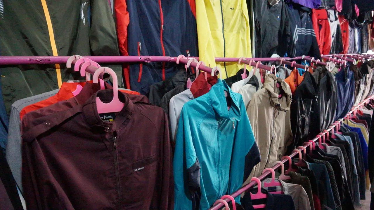 Penjual jaket cimol gedebage