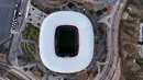 Stadion Akron terletak di Zapopan, di negara bagian Jalisco, Meksiko. Zapopan merupakan bagian dari kota metropolitan Guadalajara, salah satu kota terpenting di Meksiko, yang memiliki lanskap yang beragam, termasuk pegunungan, lembah dan danau. (Ulises Ruiz/AFP)