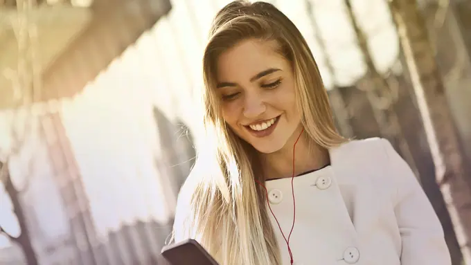 [Fimela] PeduliLindungi