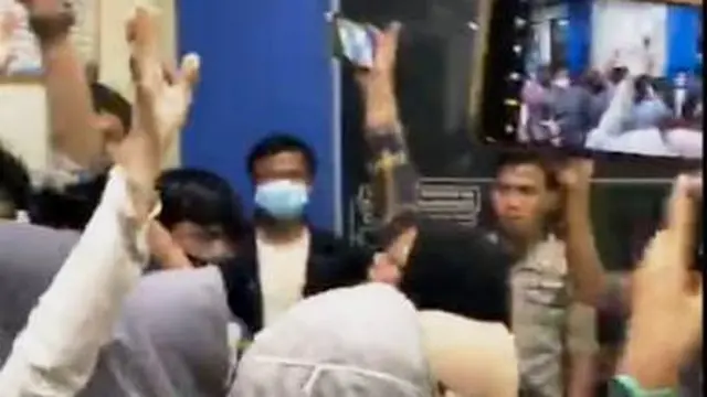 Puluhan Mahasiswa Halangi Jurnalis Liputan Dugaan Penganiayaan Mahasiswa UIN Palembang