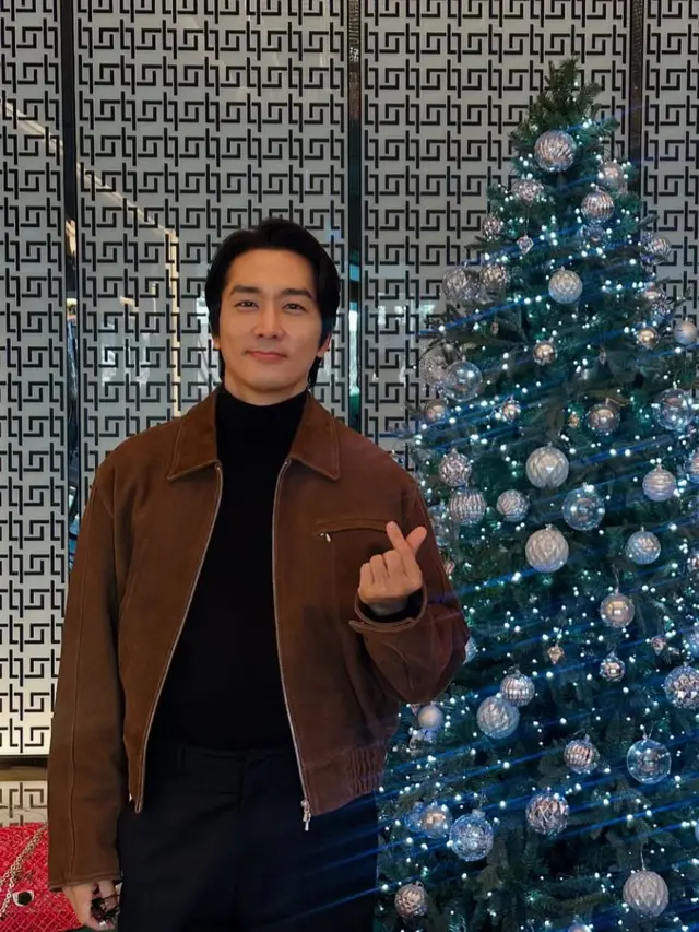 Aktor Korea lakukan diet dan belajar skill untuk acting. (credit: instagram.com/songseungheon1005)