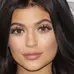 Kylie Jenner adalah adik paling terakhir dari keluarga Kardashian dan saat ini ia menjadi salah satu karakter dalam acara televisi.