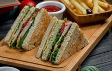 Jadi 'Sandwich Generation' Selama 11 Tahun, Orang Ini Curhat Akhirnya Bisa Menabung