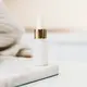 Kandungan ceramide pada skincare dapat memperkuat lapisan pelindung kulit dan mengunci kelembaban (Foto: Content Pixie/Unsplash)