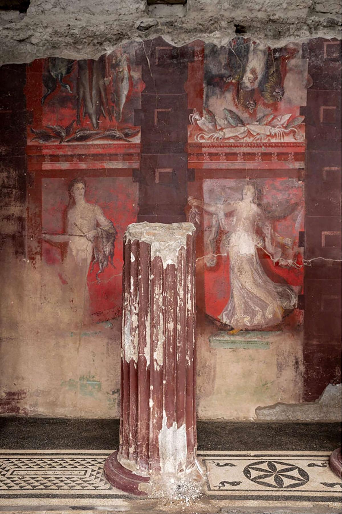 Penemuan lukisan dinding langka di Pompeii