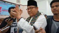 Menkominfo Rudiantara ditemui usai menghadiri deklarasi Asosiasi Media Siber Indonesia (AMSI) di Gedung Dewan Pers, Jakarta, Selasa (18/4/2017). (Liputan6.com/Agustin Setyo Wardani)