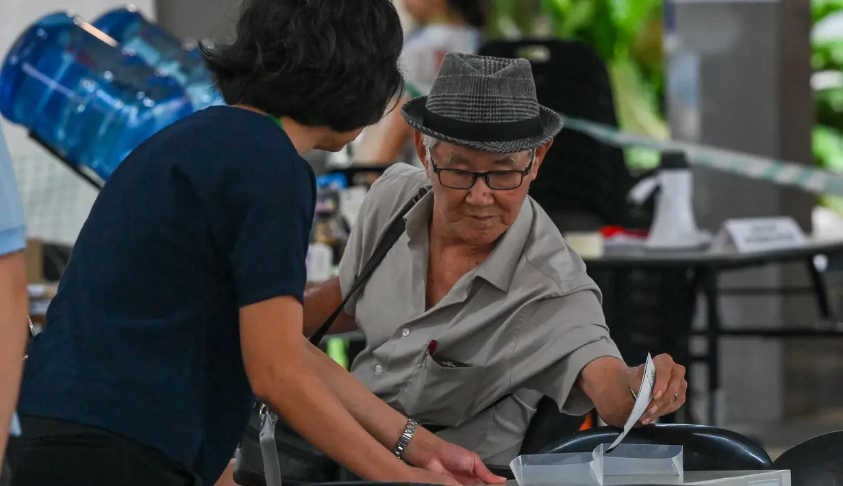 Pemilihan dilakukan meski kepresidenan Singapura hanya bersifat seremonial dan memiliki masa jabatan enam tahun. (Roslan RAHMAN / AFP)