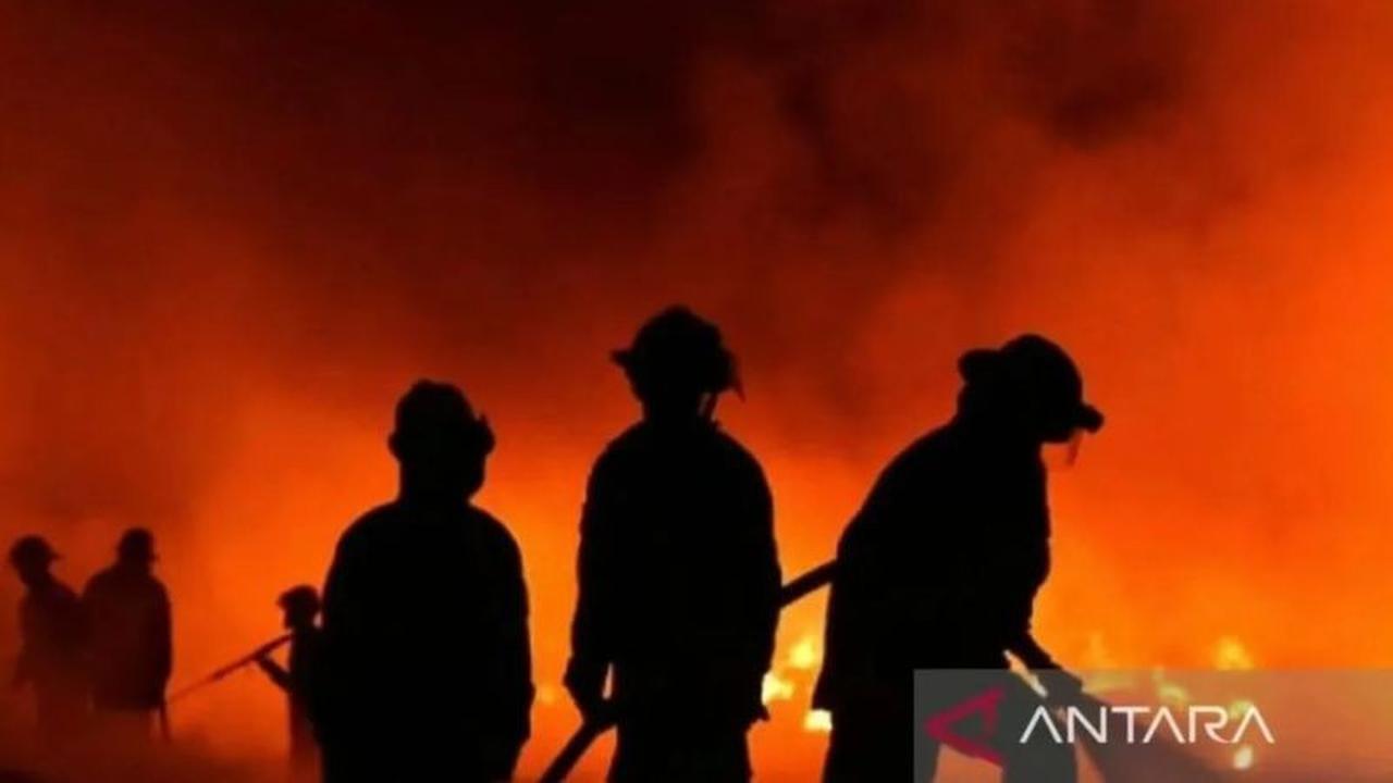 Ribuan Warga Terdampak Kebakaran Besar di Kampung Bahagia Malaysia