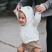Ilustrasi bayi berjalan/copyright unsplash.com/Nathan Dumlao