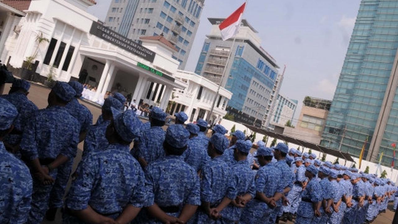 Menhan Ryamizard buka program bela negara angkatan pertama