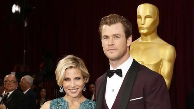 Chris Hemsworth Sambut Kelahiran Anak Kembar