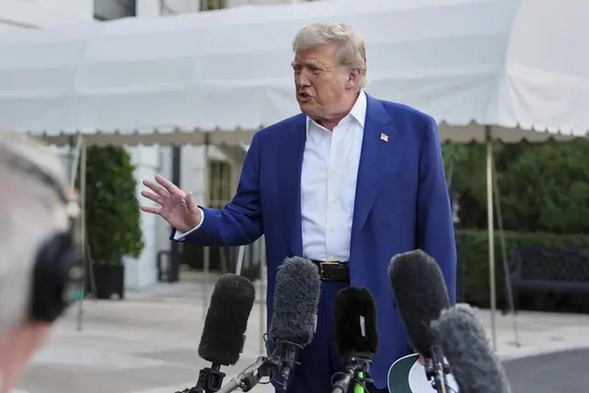 Donald Trump Ancam Tarif Impor hingga 20% untuk Uni Eropa
