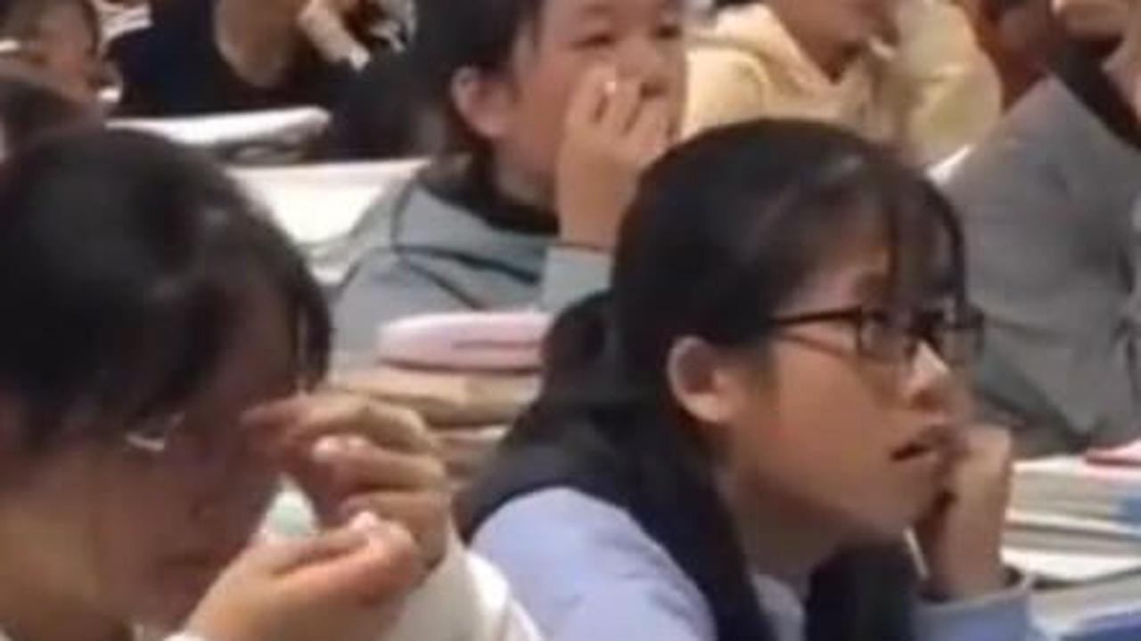 Di Sekolah China, Anak-Anak Wajib Nonton Video tentang Susahnya Orangtua Cari Uang