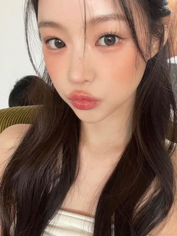 Gaya ini populer dengan sebutan igari di Jepang, namun juga tidak kalah populer untuk Korean look. 