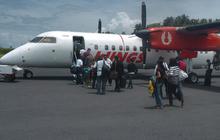 Pilot rekreasi, penumpang Wings Air terlantar di Bandara Soa Bajawa