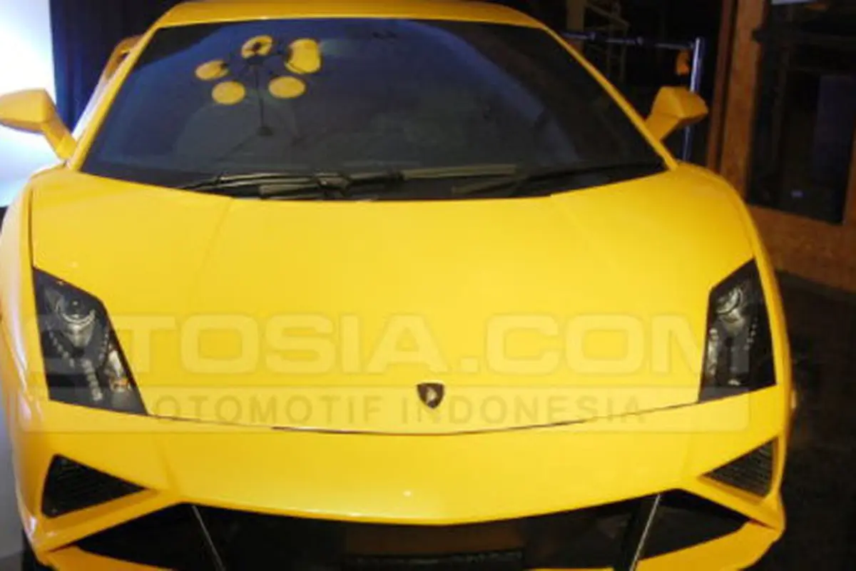 Peluncuran Lamborghini Gallardo
