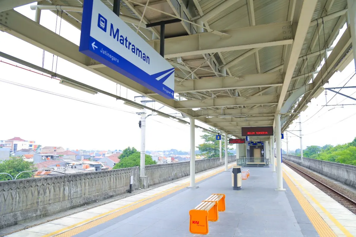PT Kereta Api Indonesia (Persero) atau KAI telah resmi mengoperasikan Stasiun Matraman
