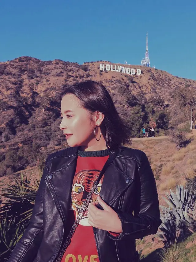 [Bintang] 3 Gaya Hairstyling Prilly Latuconsina Ini Cocok untuk Tipe Rambut Pendek