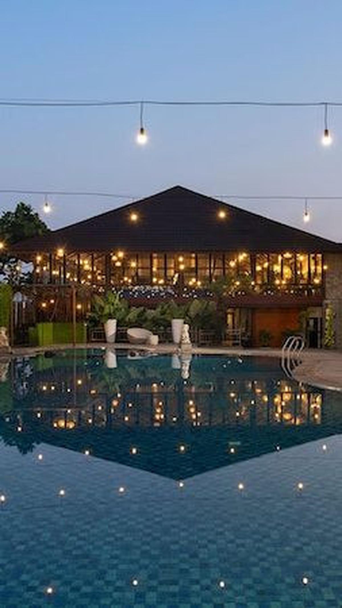 <b>JHL Collection: JSI Resort Glamping</b>
