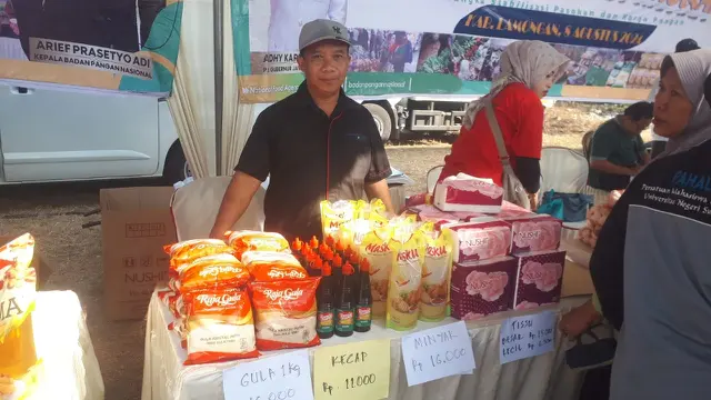 PT Rajawali Nusindo merupakan anak usaha PT Rajawali Nusantara Indonesia (Persero)/ID FOOD  menggelar pasar murah bertajuk Gerakan Pangan Murah (GPM) dengan berkolaborasi bersama Badan Pangan Nasional/National Food Agency (NFA). (Dok Rajawali Nusindo)
